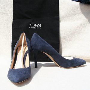 Armani Collezioni - Navy Suede pumps Size 8.5